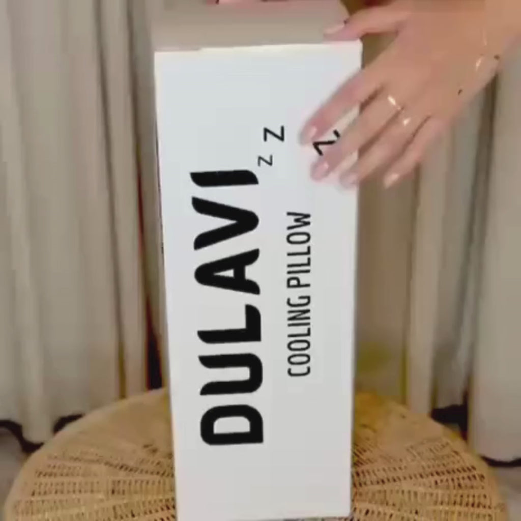 Cooling memory foam pillow